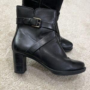 ECCO Women Wrapped Saunter Black Leather Side Buckle Ankle BOOTS Sz EU 41 US 10